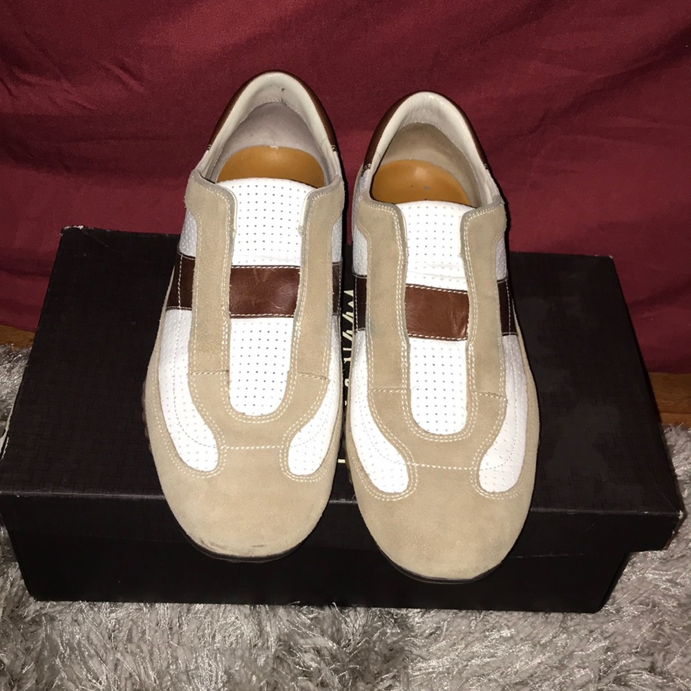 Men sneakers